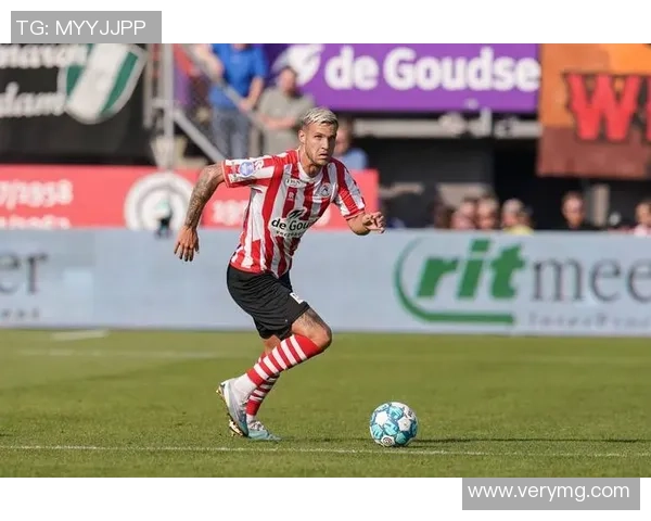 PSV埃因霍温对阵埃蒙精彩直播全程回顾与赛后分析