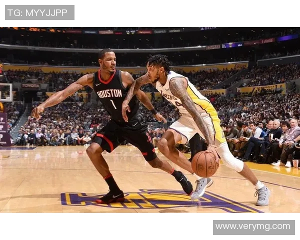 布兰登英格拉姆的成长之路与未来篮球生涯展望 布兰登英格拉姆的成长之路与未来篮球生涯展望