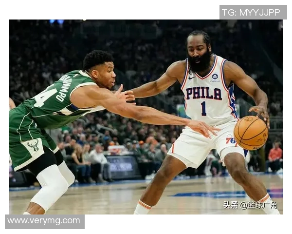 恩比德领衔76人挑战雄鹿巨头争夺东部霸主地位的激烈对决 恩比德领衔76人挑战雄鹿巨头争夺东部霸主地位的激烈对决